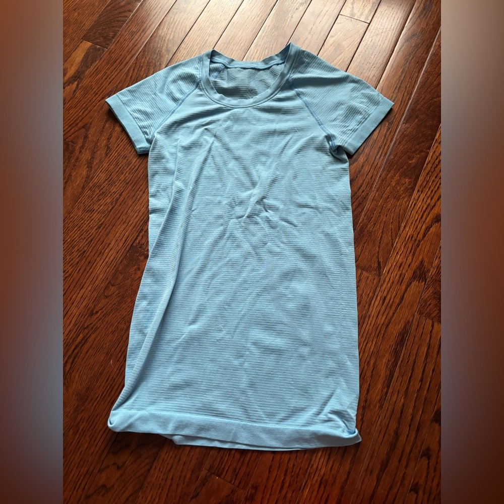 Lululemon Swiftly Tech Short-Sleeve